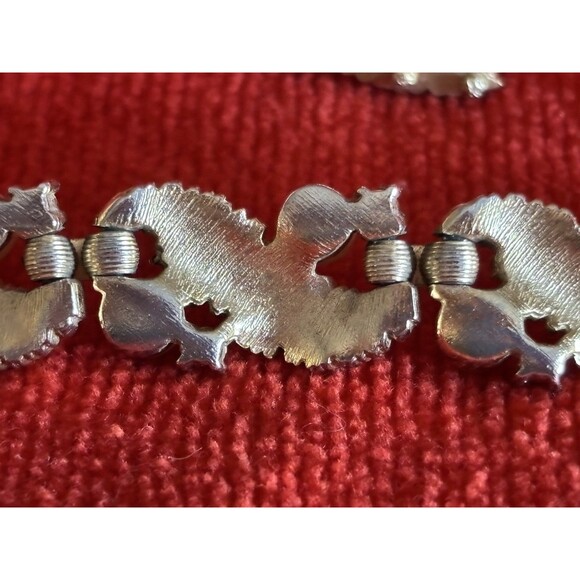 Crown Trifari Heavy Gold Plated, Cubic Zirc, Pearl Necklace & Matching Earrings - Picture 12 of 16